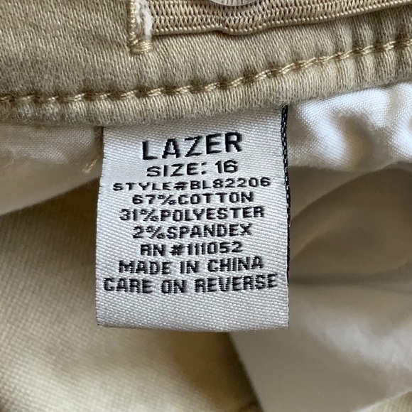 Boys shorts size 16 - Picture 3 of 3